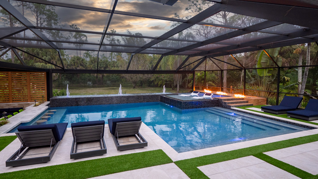 Modern ZEN Insane Pool by Lucas Lagoons