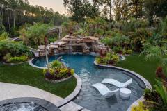Lucas Lagoons Sun Shelf with Grotto